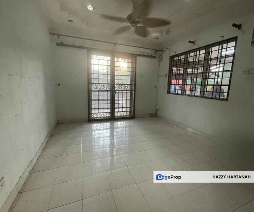 DS Link House, Taman Dang Anum, Seksyen 7 Bandar Baru Bangi [EXTENDED KITCHEN]HALAMAN YG LUAS,  3,800 sqft], Selangor, Bangi