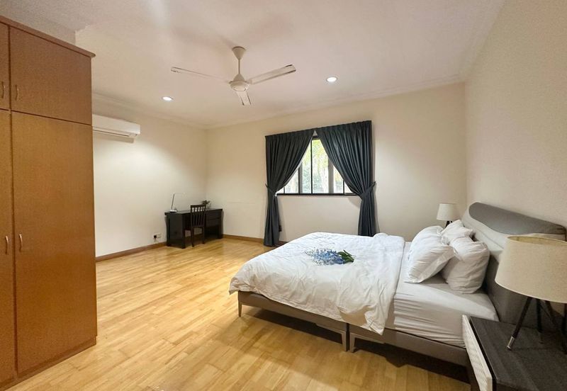 IOI Beverly Row @ IOI Resort City