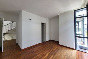 NEW HOUSE! [Freehold Individual Title] 3 Storey Semi-D 40'x80' @ Putrajaya