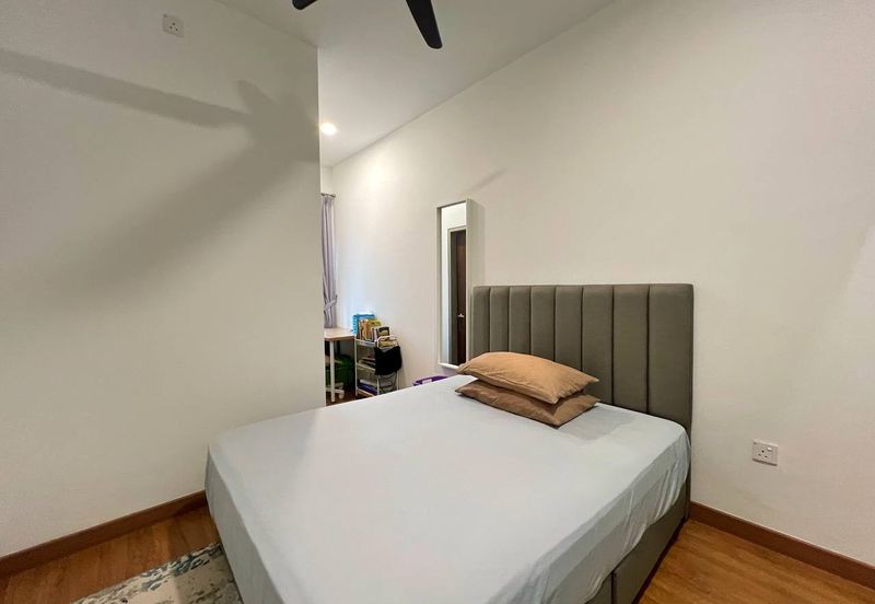 Elmina Green One @ City of Elmina