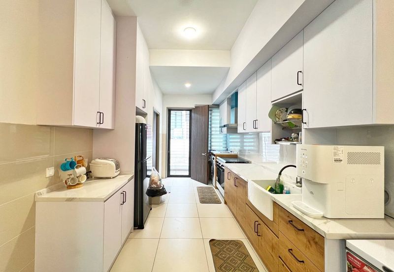 Elmina Green One @ City of Elmina