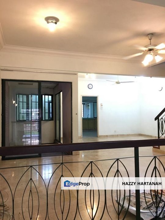 [Luas! 22x90] Double Storey Terrace Jalan Kubah, Bukit Jelutong, Freehold, Selangor, Bukit Jelutong