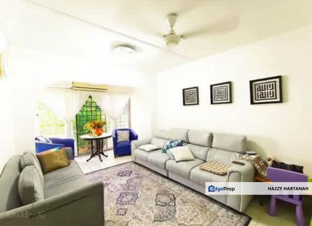 URGENT SELL!!!2 Storey Terrace. SS7 Kelana Jaya. Freehold., Selangor, Petaling Jaya