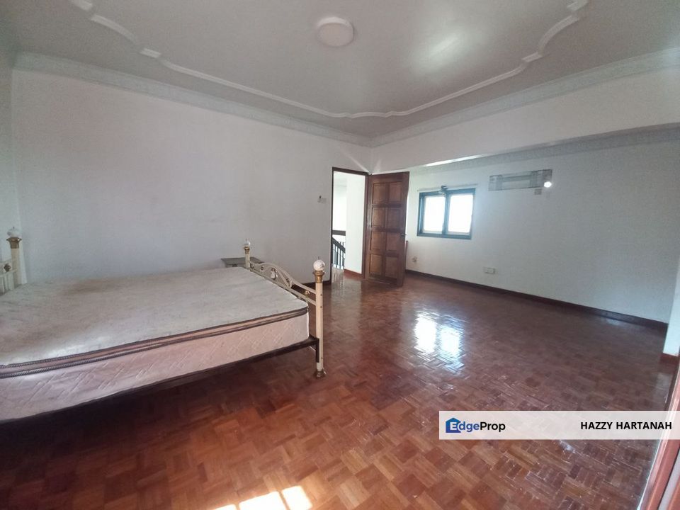 2 storey Bungalow, SS7, Kelana Jaya. Freehold. URGENT TO SELL!, Selangor, Petaling Jaya