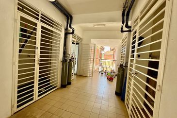 Alam Budiman Condominium (Pangsapuri Alam Budiman)