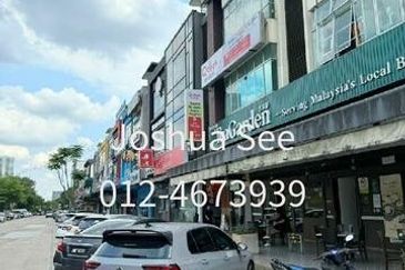 Taman Austin Heights