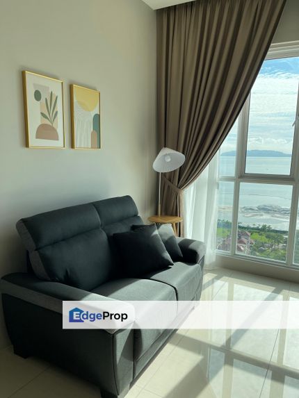 The zen high floor with new furnish and reno 2600 inclueded wifi , Penang, Bayan Lepas