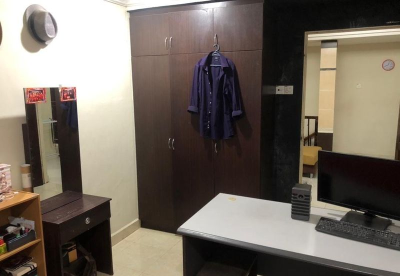 Puchong Perdana 27x65 fully Reno 250k with 5 room