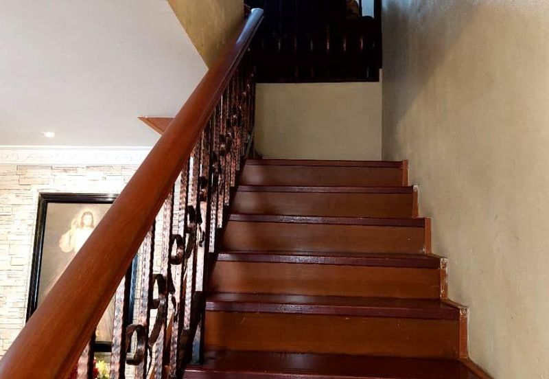 Puchong Perdana 27x65 fully Reno 250k with 5 room