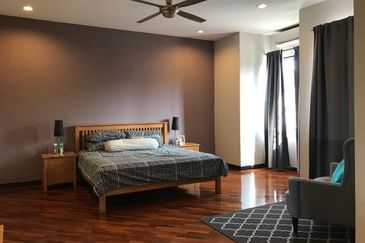 Vistaria Superlink Renovation land 3130sq 5R