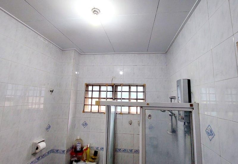 Puteri 8 Renovation Exten kitchen