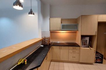 Puteri 8 Renovation Exten kitchen