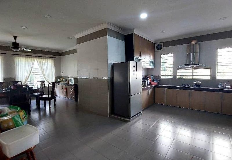 Puteri 9 semi-d fully Renovetion exp