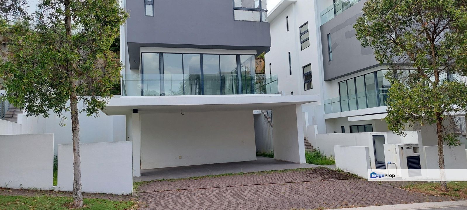 Laman Granview bran new 3 .5 sty with lift, Selangor, Puchong