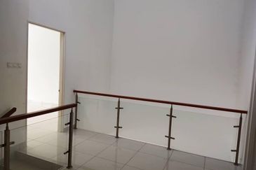 Saujana Laman Granview Bran new 3 Sty Bungalows