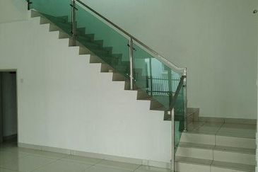 Saujana Laman Granview Bran new 3 Sty Bungalows