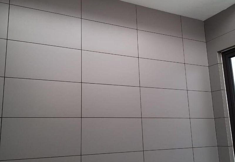 Laman Granview bran new 3 .5 sty with lift