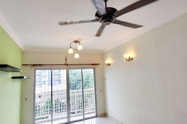 Puteri Bayu Apartment