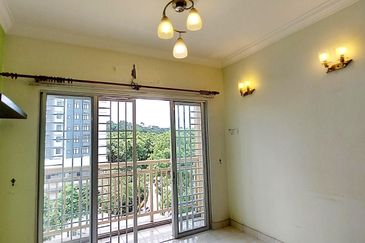 Puteri Bayu Apartment