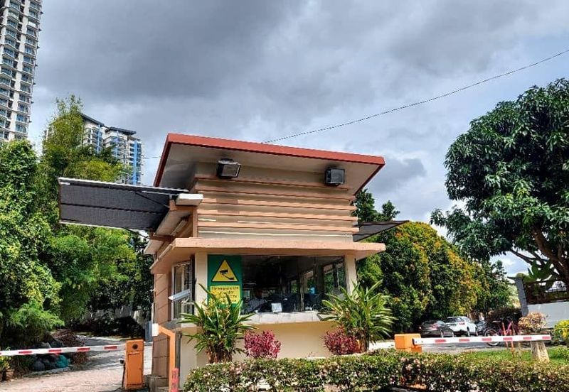 Puchong Vistaria Residences superlink 2 &half sty