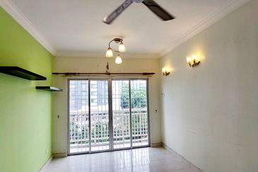 Puteri Bayu Apartment