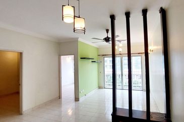 Puteri Bayu Apartment
