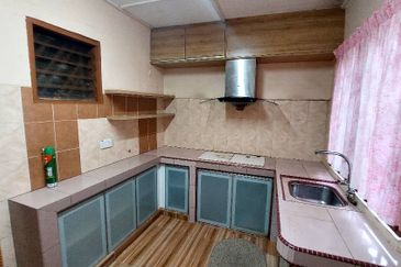 Wawasan 2 Puchong Renovation Epx 5room