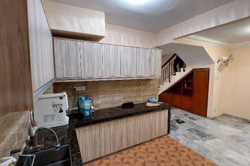 Wawasan 2 Puchong Renovation Epx 5room