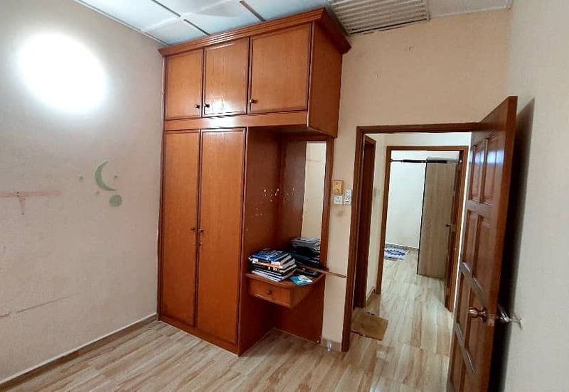 Wawasan 2 Puchong Renovation Epx 5room