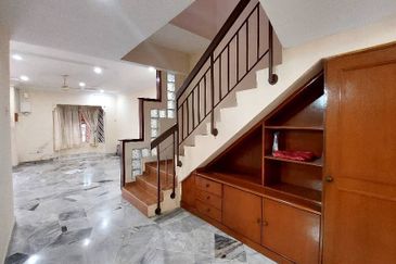 Wawasan 2 Puchong Renovation Epx 5room