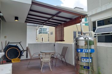 Taman Saujana Puchong