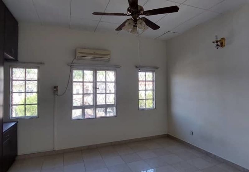 Bandar Kinrara 4 Renovation 22X70 Kitchen Exp