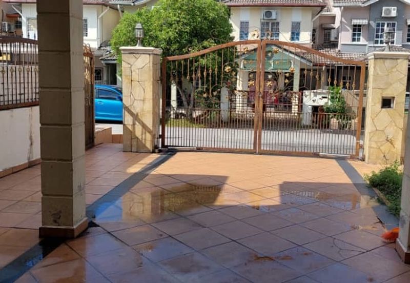 Bandar Kinrara 4 Renovation 22X70 Kitchen Exp