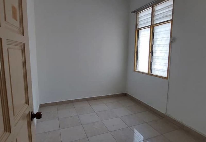 Bandar Kinrara 4 Renovation 22X70 Kitchen Exp