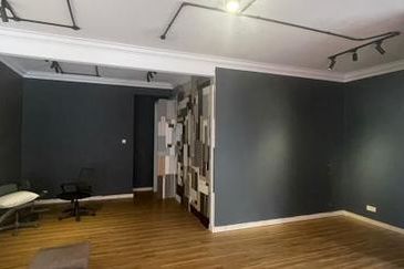 Bandar Puteri 12  Puchong move in condition 