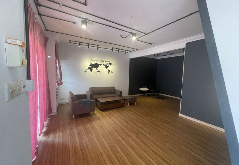 Bandar Puteri 12  Puchong move in condition 