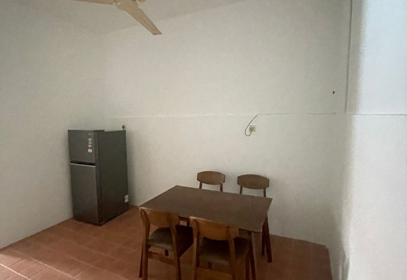 Bandar Puteri 12  Puchong move in condition 