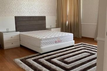 Puteri 12 face T+ facong East + below 1 m Price 