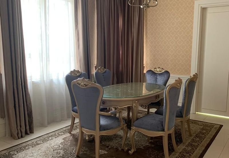 Puteri 12 face T+ facong East + below 1 m Price 