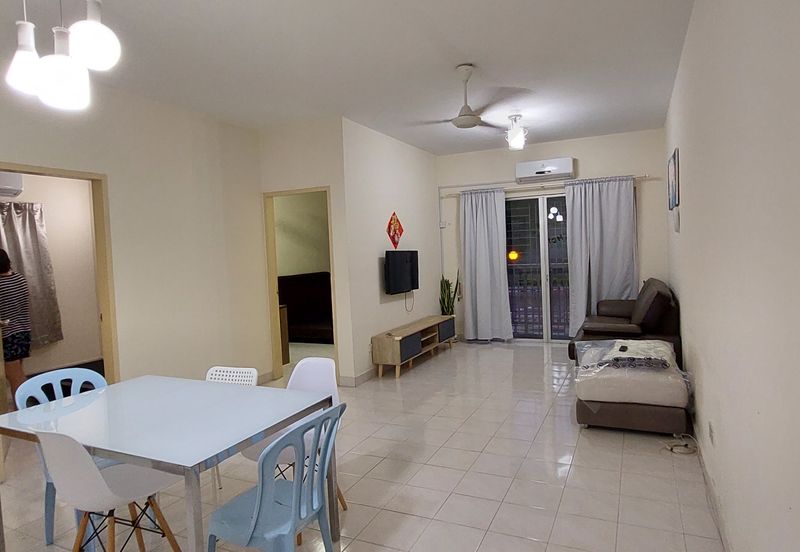 Puteri Bayu Apartment