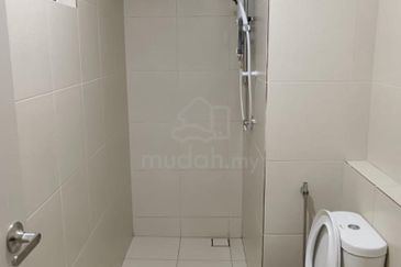 THE PULSE RESIDENCE & THE PULSE