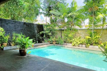 Changkat Kiara Surya