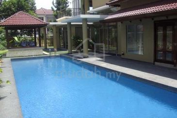 Changkat Kiara Surya