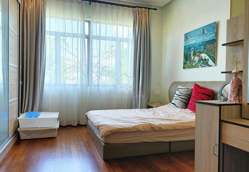 Changkat Kiara Surya