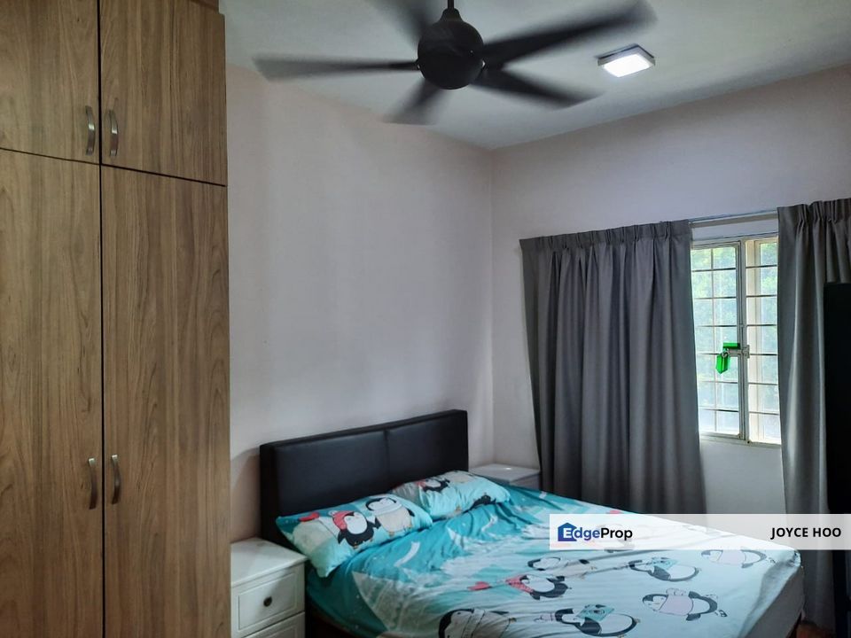 Sri Camelia belew market price 1st floor Fully Furnish  vs Reno, Selangor, Bandar Puteri Puchong