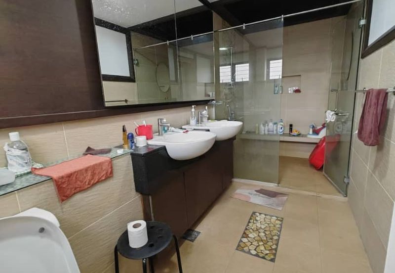 Taman Saujana Puchong