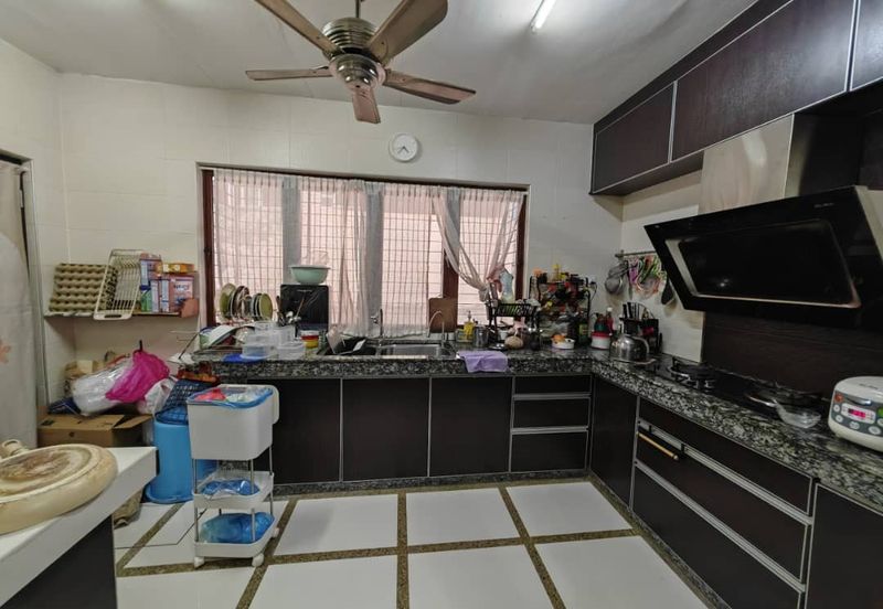 Taman Saujana Puchong