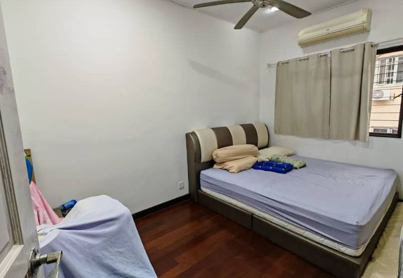 Taman Saujana Puchong