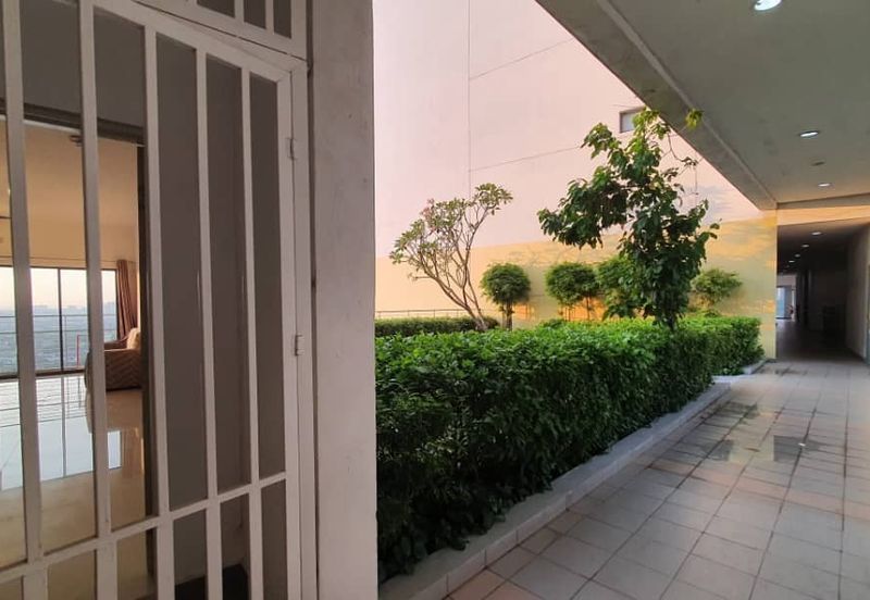 SetiaWalk R3 Solace Service Apartment