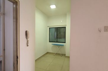 SetiaWalk R3 Solace Service Apartment